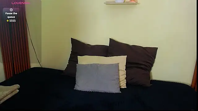 JuneBlake  online show from 03.14.26