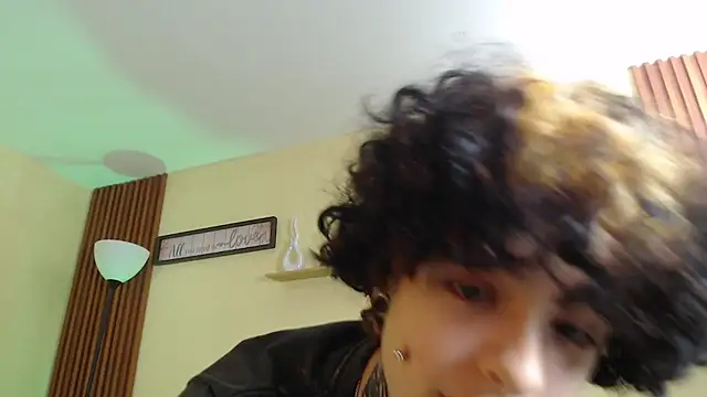 JuneBlake  online show from 03.18.26