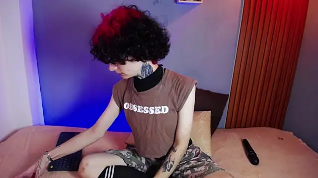 JuneBlake  online show from 03.30.26