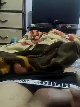 JoyousArray85 online show from 04.05.26