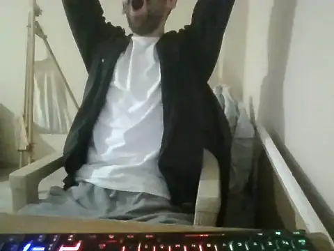 Bigfeet47dikcis17 online show from 03.20.26