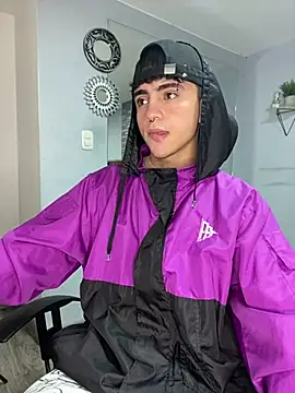 Snapshot of Brax_Valencia chatting on 03.30.26 Brax Valencia online show from 03.30.26