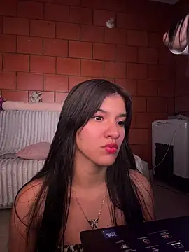 xayah cute online show from 04.13.26