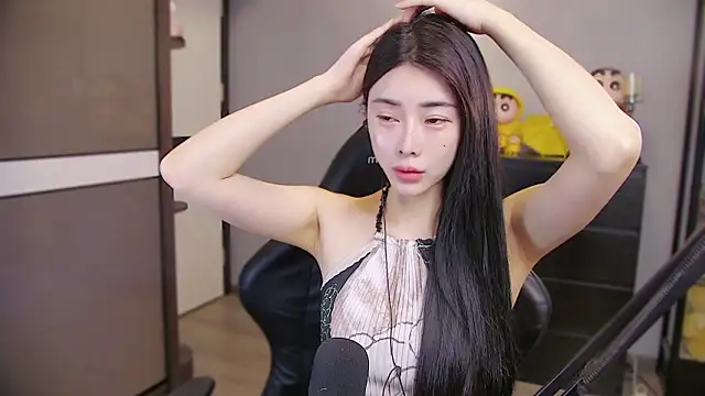 XiaoYuBao- online show from 04.15.26