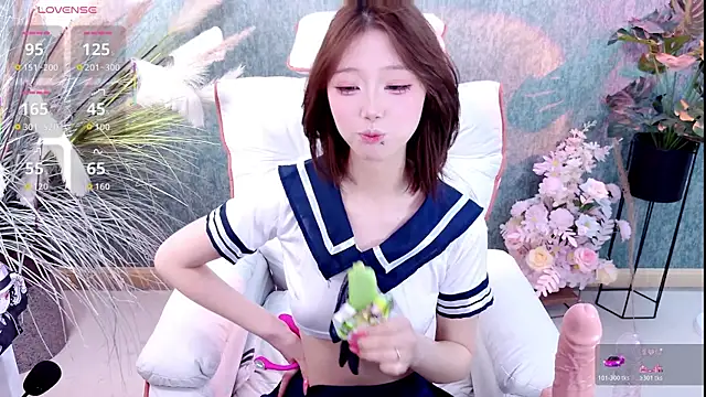 ZoeLily2026 online show from 04.02.26