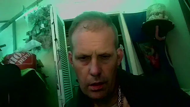 Snapshot of strokingjoe14585 chatting on 07.15.26 strokingjoe14585 online show from 07.15.26