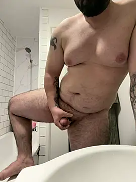 Snapshot of bigmillz32 chatting on 03.23.26 bigmillz32 online show from 03.23.26