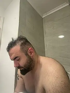 Snapshot of bigmillz32 chatting on 04.02.26 bigmillz32 online show from 04.02.26