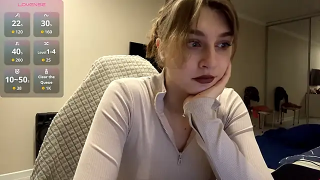 Olivia 132 online show from 03.22.26