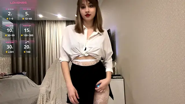 Olivia 132 online show from 03.23.26