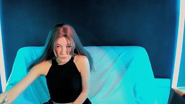 Katarina Sanchez online show from 03.31.26