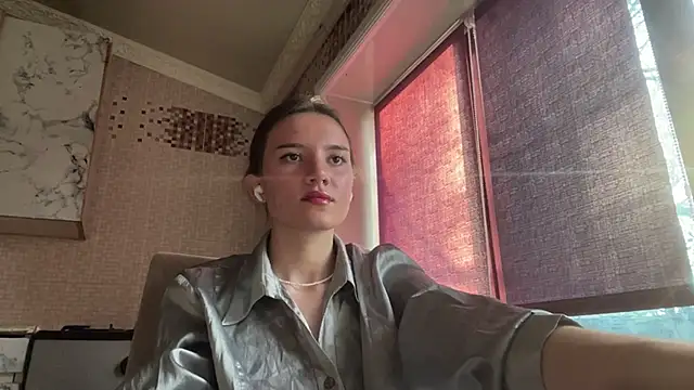 Lili Kilian online show from 03.27.26