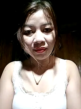 Yiyi102300 online show from 03.17.26