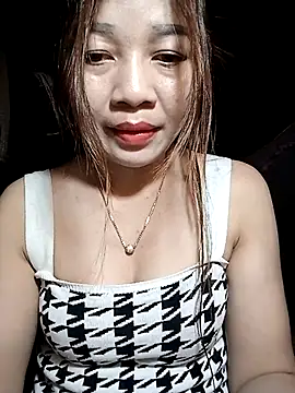 Yiyi102300 online show from 03.30.26