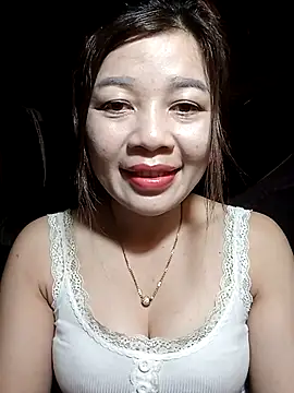 Yiyi102300 online show from 04.02.26