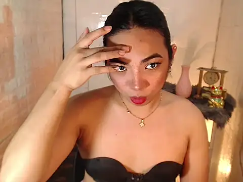 Snapshot of xLinda_Walkerx chatting on 04.23.26 xLinda Walkerx online show from 04.23.26