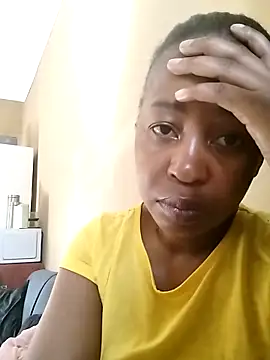 Prettylicou online show from 04.04.26