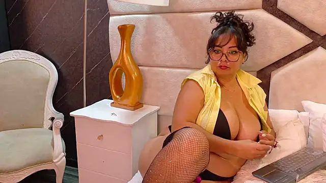 Snapshot of GalileaMoure chatting on 03.20.26 GalileaMoure online show from 03.20.26