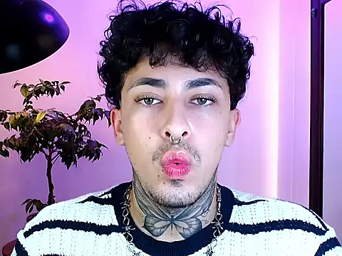 stevennavarro online show from 04.04.26