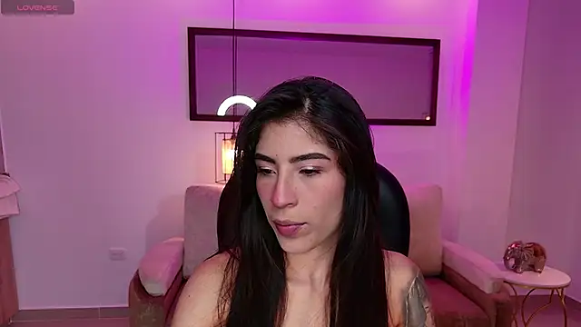 Ninna Asppen  online show from 03.23.26