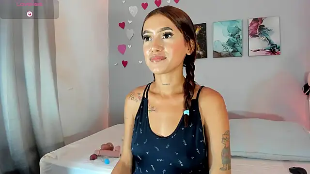 Evha GalaW online show from 03.27.26