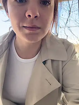 jessslovely online show from 04.16.26