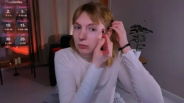 susie miu online show from 04.15.26