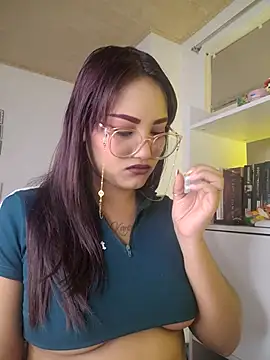 Alejitha-23 online show from 04.25.26