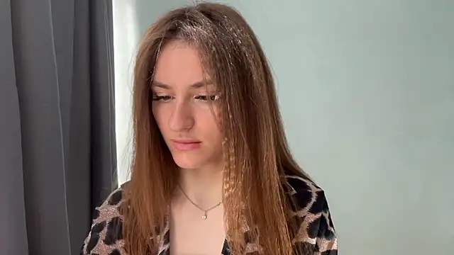 Moonstarisrares online show from 04.08.26