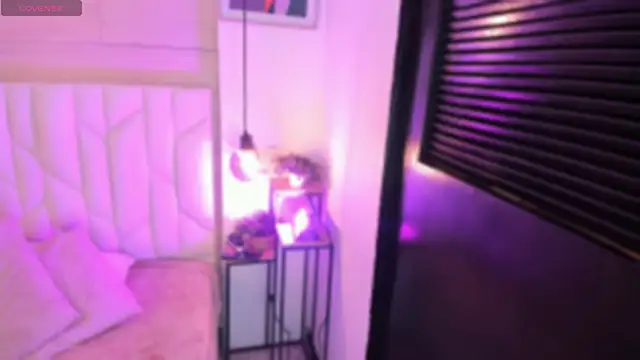 michele jones online show from 04.15.26