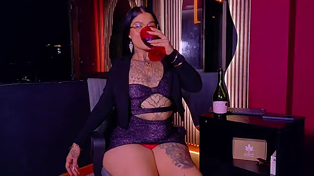 Snapshot of madyson_fox chatting on 04.12.26 madyson fox online show from 04.12.26