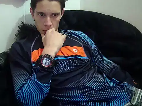 crixus11111 online show from 04.10.26