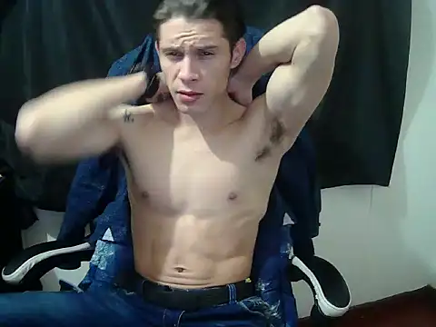 crixus11111 online show from 04.13.26