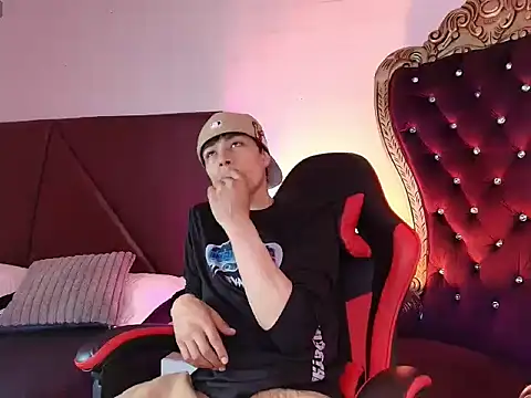 Andreew Style online show from 03.16.26