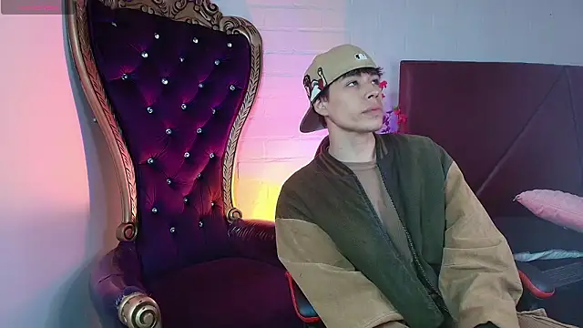 Andreew Style online show from 03.20.26