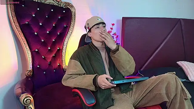 Andreew Style online show from 03.24.26