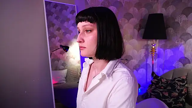 Velvet Lily online show from 03.29.26