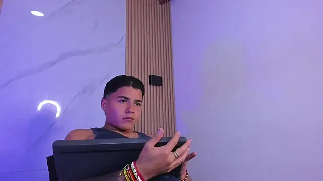 Liam Dustin online show from 03.21.26