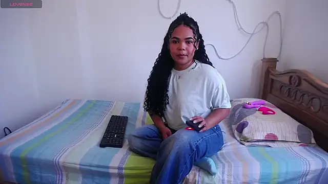 Tiffany Brewer online show from 03.17.26