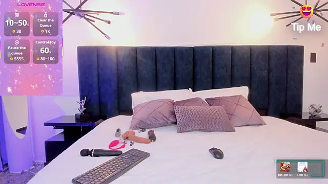 kirasweet7 online show from 03.30.26