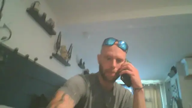 CaptCraker online show from 04.03.26