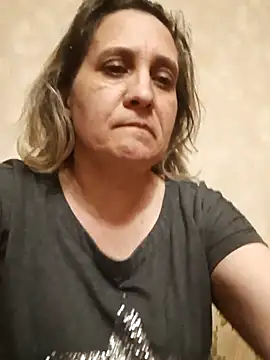 KatieLove133 online show from 03.18.26