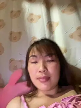 Snapshot of Milik-1022 chatting on 03.19.26 Milik-1022 online show from 03.19.26