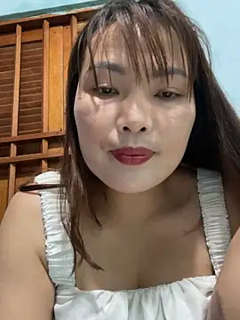 Snapshot of Milik-1022 chatting on 03.28.26 Milik-1022 online show from 03.28.26