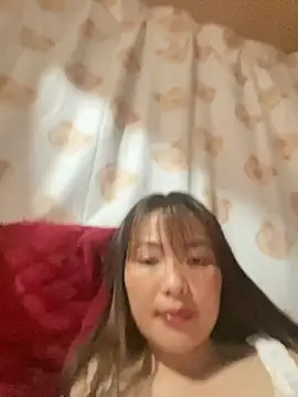 Snapshot of Milik-1022 chatting on 04.01.26 Milik-1022 online show from 04.01.26