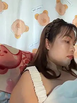 Snapshot of Milik-1022 chatting on 04.08.26 Milik-1022 online show from 04.08.26