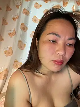 Snapshot of Milik-1022 chatting on 04.10.26 Milik-1022 online show from 04.10.26