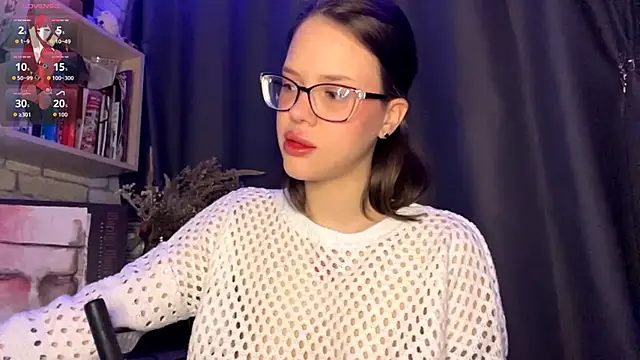 SarahHunnye online show from 03.28.26