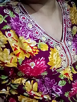 Snapshot of Gujju_bhabhi69 chatting on 03.28.26 Gujju bhabhi69 online show from 03.28.26