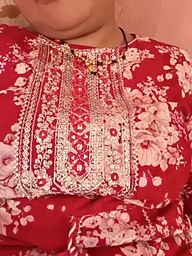 Snapshot of Gujju_bhabhi69 chatting on 04.09.26 Gujju bhabhi69 online show from 04.09.26